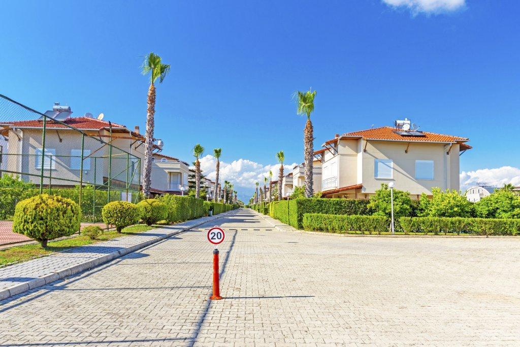 Paradise Town Villa Alison 베렉 외부 사진
