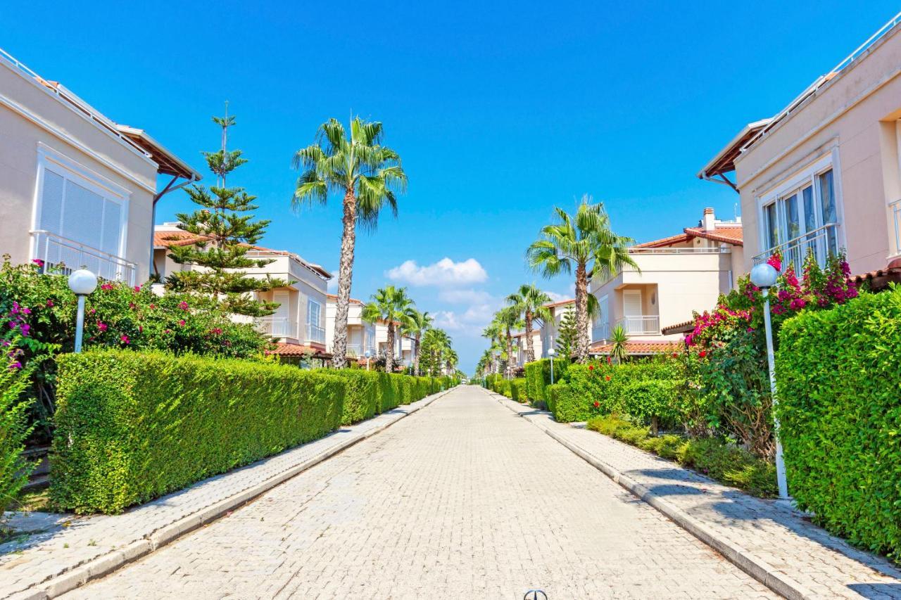 Paradise Town Villa Alison 베렉 외부 사진